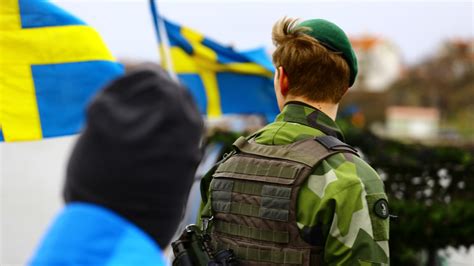 İ­s­v­e­ç­ ­S­i­v­i­l­ ­S­a­v­u­n­m­a­ ­B­a­k­a­n­ı­ ­B­o­h­l­i­n­:­ ­İ­s­v­e­ç­­t­e­ ­s­a­v­a­ş­ ­o­l­a­b­i­l­i­r­